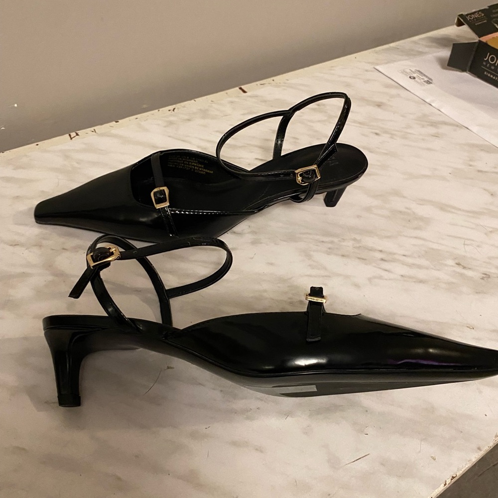 H&M NWOT Black Strappy Heels